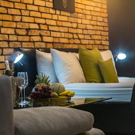 Leo Apartments Main Square Krakow Luaran gambar