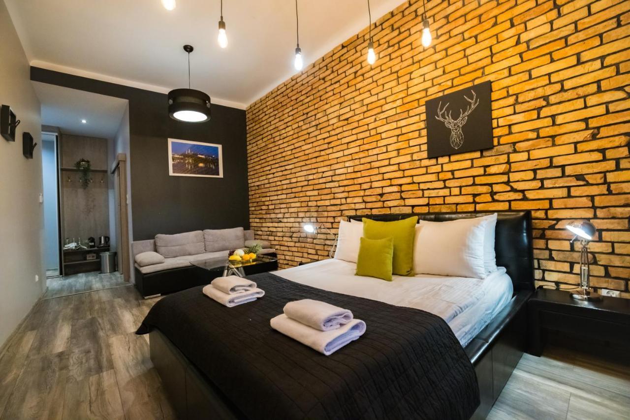 Leo Apartments Main Square Krakow Luaran gambar
