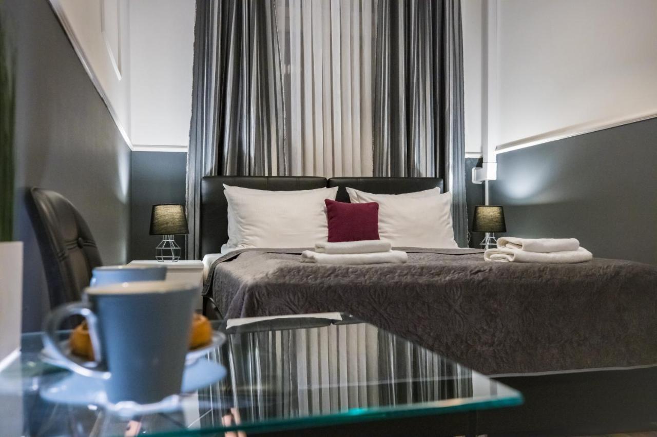 Leo Apartments Main Square Krakow Luaran gambar